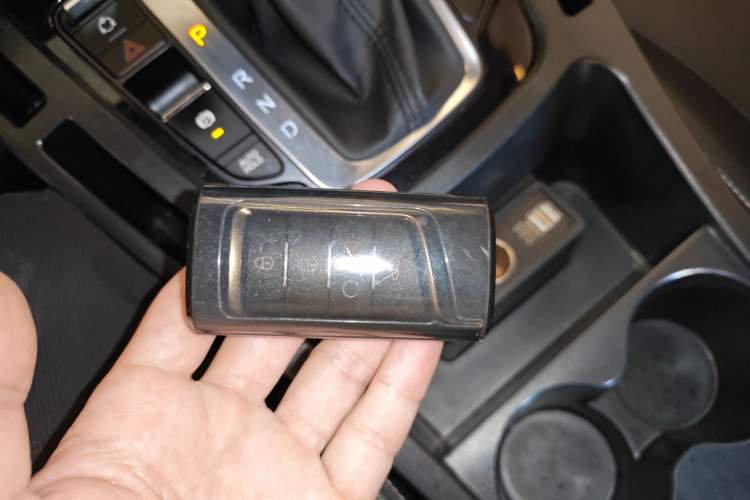 Used GAC Trumpchi M6 2021 270T DCT Prestige Edition (6-seater)
