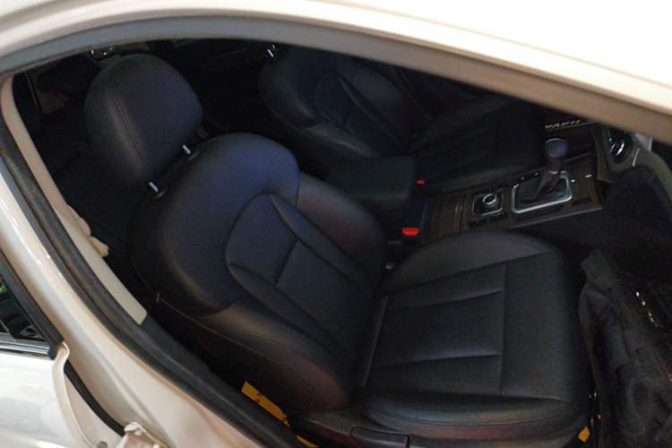 Used Haval H6 Coupe 2016 Blue Label 1.5T Automatic Two-Wheel Drive Urban Model
