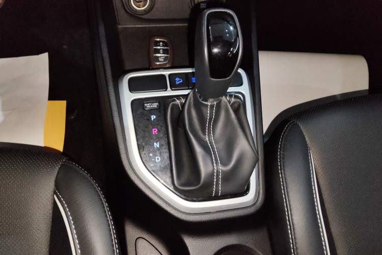 Used Hyundai ix25 2017 1.6L Automatic Smart Version
