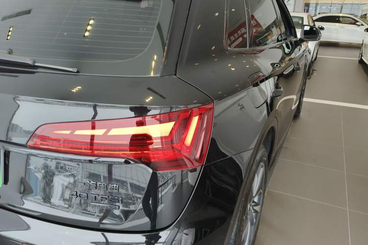 Used Audi Q5L 2024 40 TFSI Luxury Dynamic Edition
