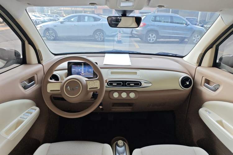 Used Wuling Hongguang MINIEV 2025 Four-Door Version Advanced Edition
