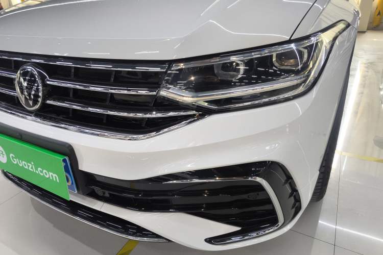 Used Volkswagen Tiguan L 2022 330TSI Automatic Two-Wheel Drive R-Line Enhanced Edition
