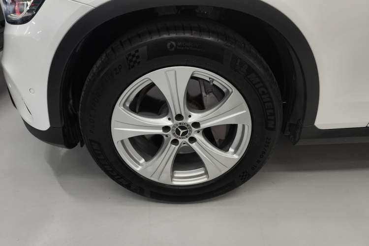 Used Mercedes-Benz GLC 2020 Facelifted GLC 260 L 4MATIC Dynamic Edition
