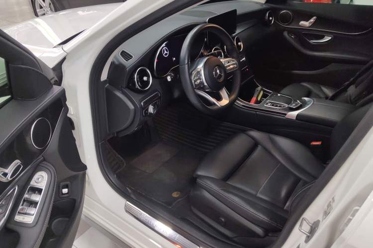 Used Mercedes-Benz C-Class 2020 Restyled C 200 L Fashion Edition Sport Version