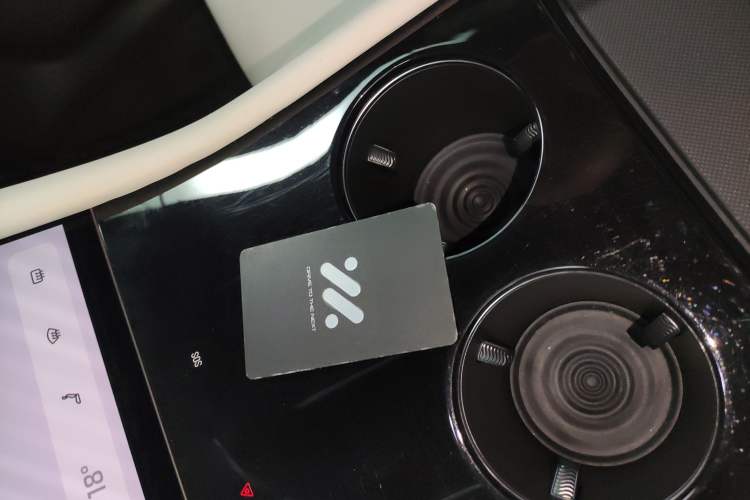 Used  LS7 2023 77 kWh Urban Fit Rear-Wheel Drive
