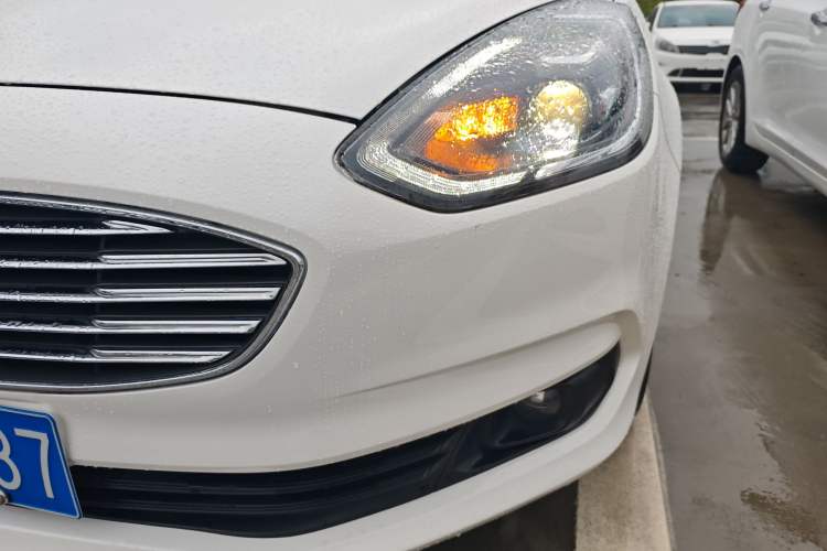 Used Ford Escort 2019 Revised Version 1.5L Automatic Enjoyment Type China VI Standard