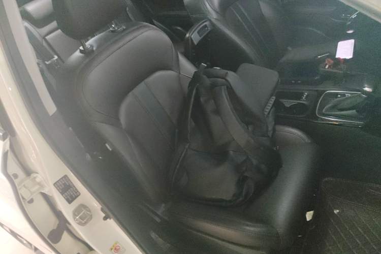 Used GAC Trumpchi GS4 2018 235T Automatic Two-Wheel Drive Luxury Smart Connectivity Version
