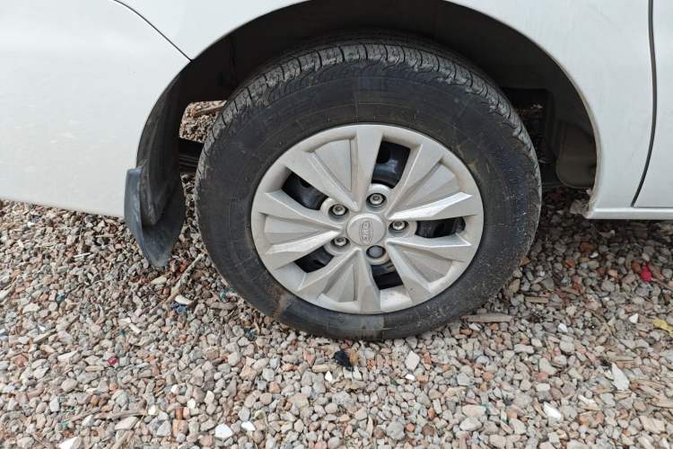 Used  M3 2023 1.8L 7/8-Seater Smart Connectivity Version