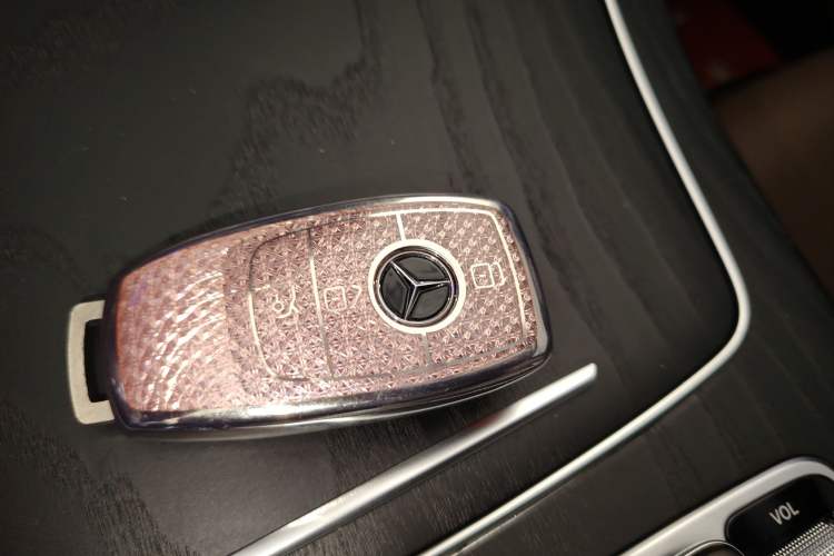 Used Mercedes-Benz E-Class 2020 Restyled E 260 L Sport 4MATIC
