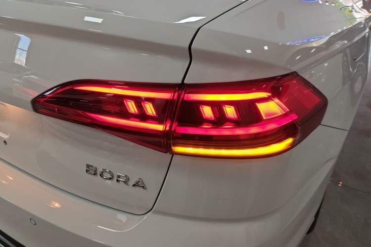 Used Volkswagen Bora 
