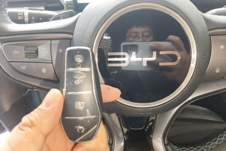 Used BYD Seal 06 New Energy 2025 DM-i Smart Drive 120KM Prestige Model
