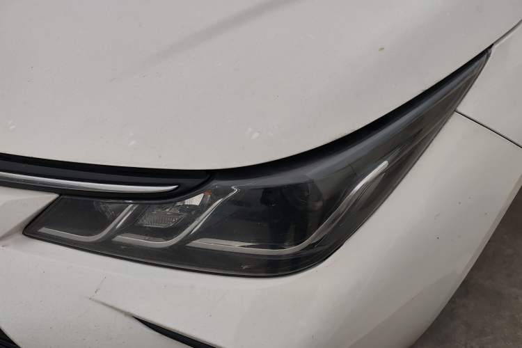 Used Toyota Corolla 2021 Dual-Motor 1.8L E-CVT Elite Edition