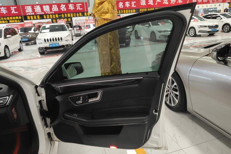 Used Mercedes-Benz E-Class 2015 Restyled E 260 L Sport Edition
