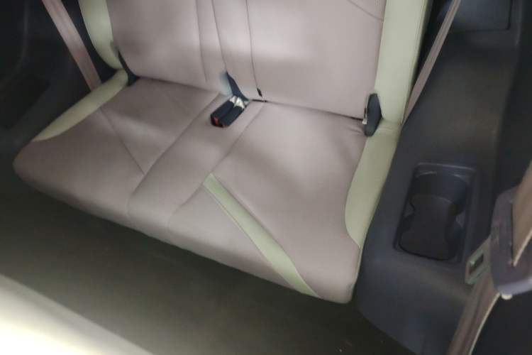 Used Chery Little Ant 2022 Revised Version Sweet Pink Edition Half-Sugar Version Lithium Iron Phosphate 30.7 kWh 30 kW 301 km
