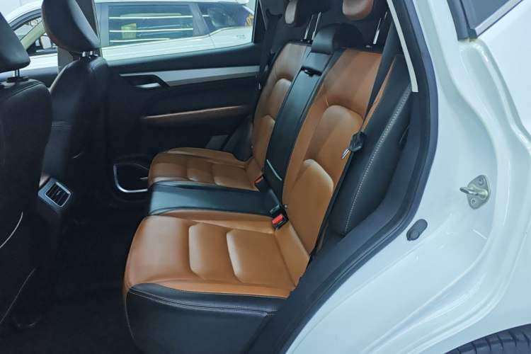 Used Geely Auto Vision X6 2020 1.4T CVT Luxury Edition