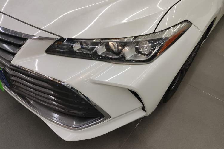 Used Toyota Avalon 2019 2.5L Touring Premium Version China VI Standard

