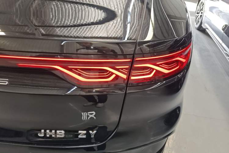 Used BYD Han 2023 EV Champion Edition 506KM Front-Wheel-Drive Premium Model
