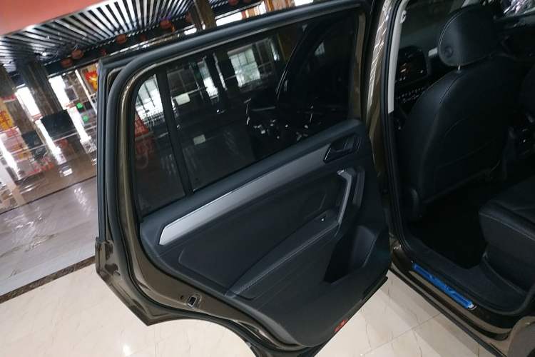 Used Volkswagen Tiguan L 2018 Revised Version 380TSI Automatic All-Wheel Drive Luxury Edition
