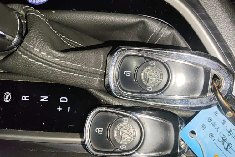 Used Buick GL6 2019 18T 6-Seater Connected Luxury Version China VI Standard
