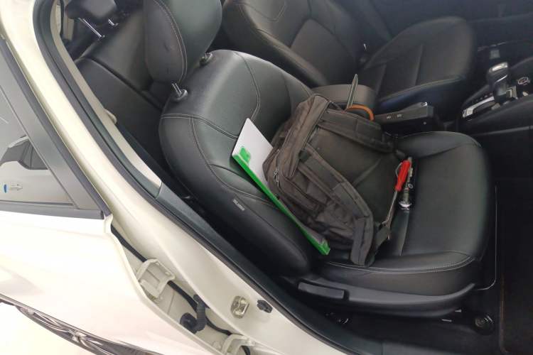 Used Nissan Kicks 2021 1.5L XV CVT Smart Connect Luxury Edition