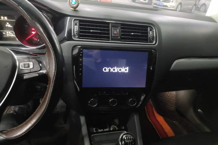 Used Volkswagen Sagitar 2015 230TSI Manual Comfort Version