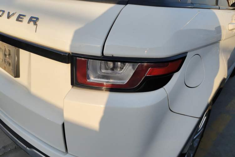 Used Land Rover Range Rover Evoque 2018 240 PS SE DYNAMIC Smart Edition