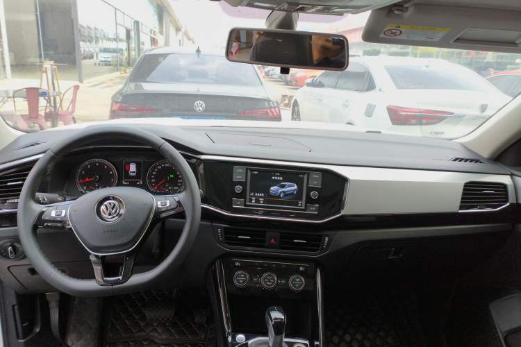 Used Volkswagen Tayron 2019 330TSI Two-Wheel Drive Luxury Model China VI Standard
