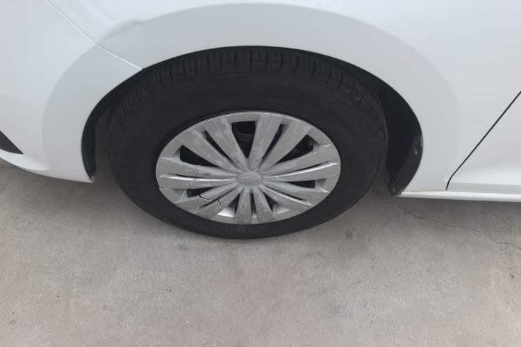 Used Volkswagen Santana 2016 1.6L Manual Fashion Edition
