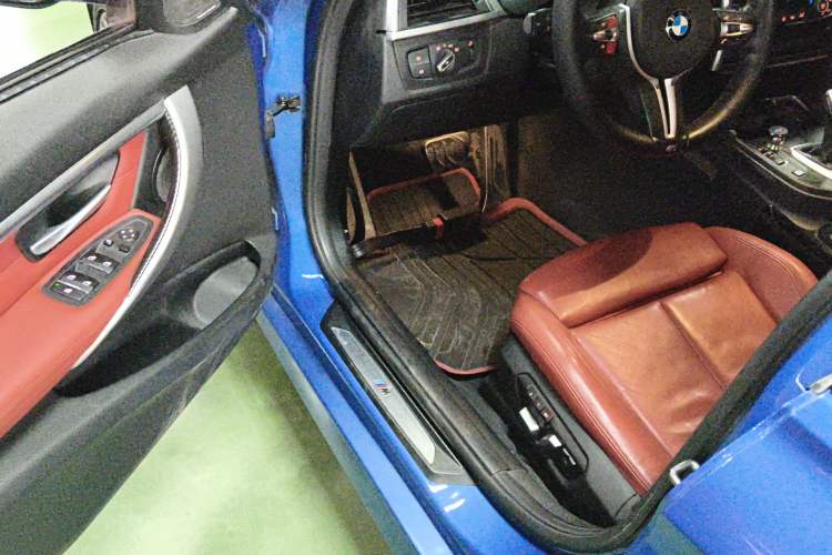 Used BMW 3 Series 2018 330i M Sport Night Edition
