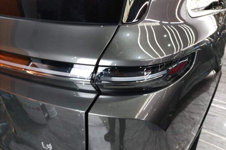 Used Li Auto L9 2022 Max model
