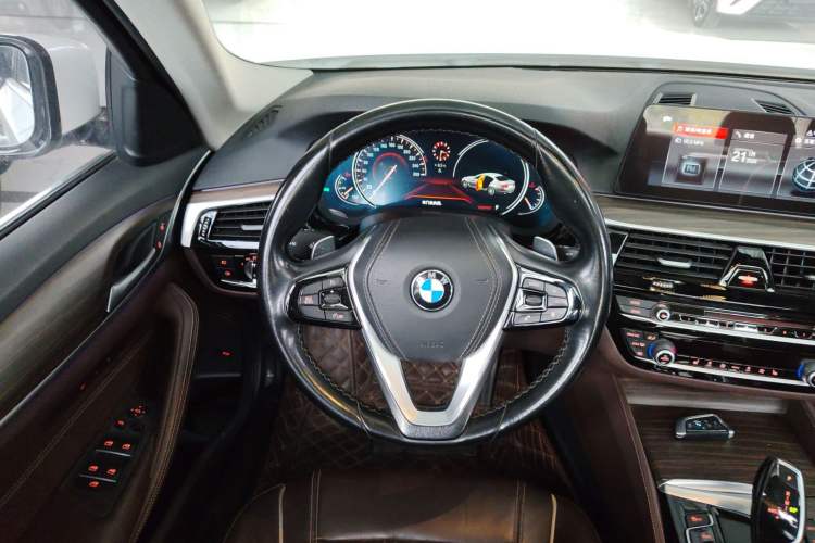 Used BMW 5 Series 2018 530Li Leading Edition Luxury Package