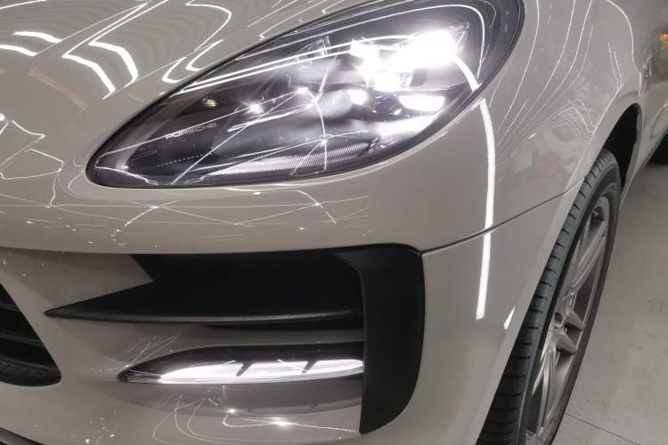 Used Porsche Macan 2018 Macan 2.0T