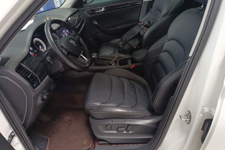 Used Skoda Kodiaq 2017 TSI330 7-Seater Two-Wheel-Drive Luxury Tech Edition