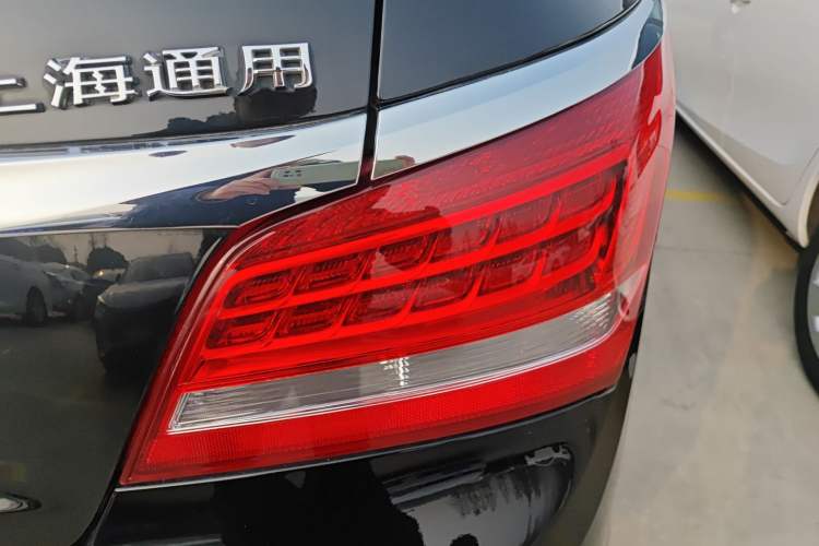 Used Buick LaCrosse 2013 2.4L SIDI Leading Comfort Version
