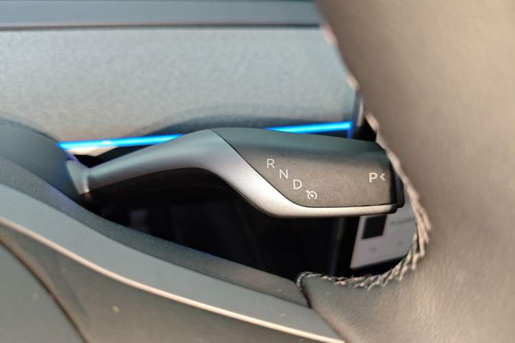 Used Tesla Model Y 2024 Rear-Wheel-Drive Version