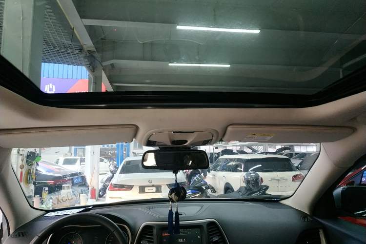 Used  Cherokee 2016 2.0L Superior Edition
