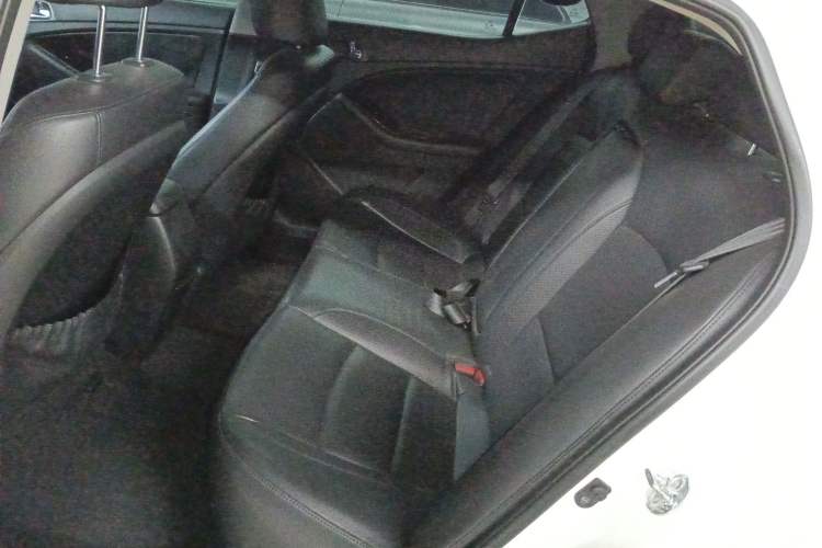 Used Kia K5 2014 2.0L Automatic LUXURY
