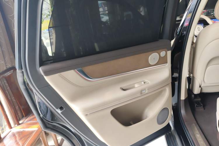 Used Hima AITO M9 2024 Range-Extended Ultra Version 42 kWh 6-Seater Model
