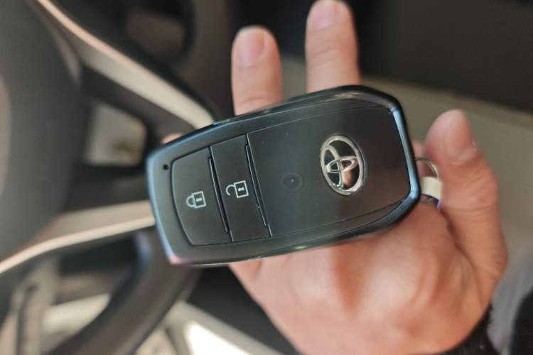 Used Toyota FRONTLANDER 2022 2.0L CVT Luxury Edition
