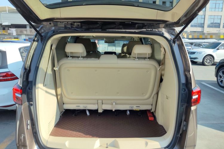 Used Buick GL8 2023 Land Executive Class 652T Luxury Model