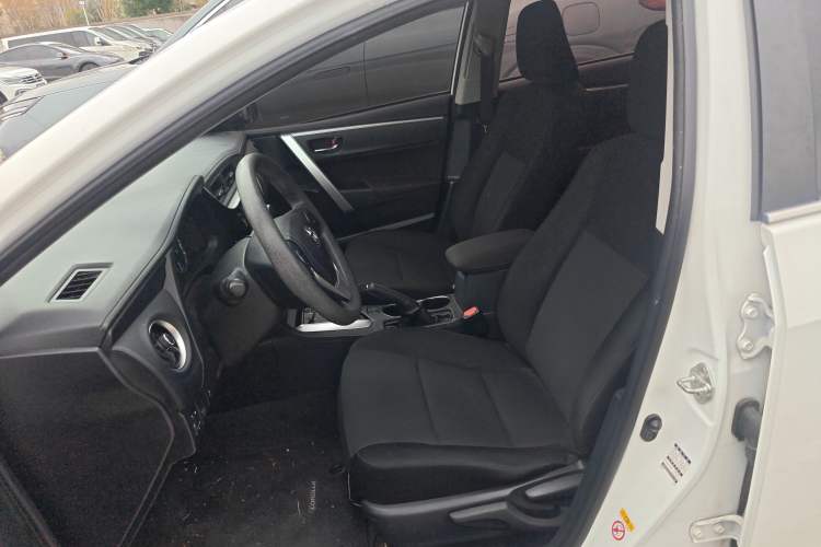 Used Toyota Corolla 2017 Revised Version 1.2T S-CVT GL-i