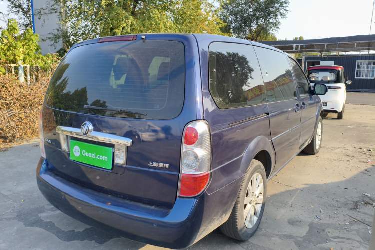 Used Buick GL8 2014 2.4L Executive Edition
