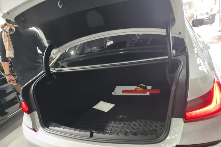 Used BMW 3 Series 2022 325i M Sport Package
