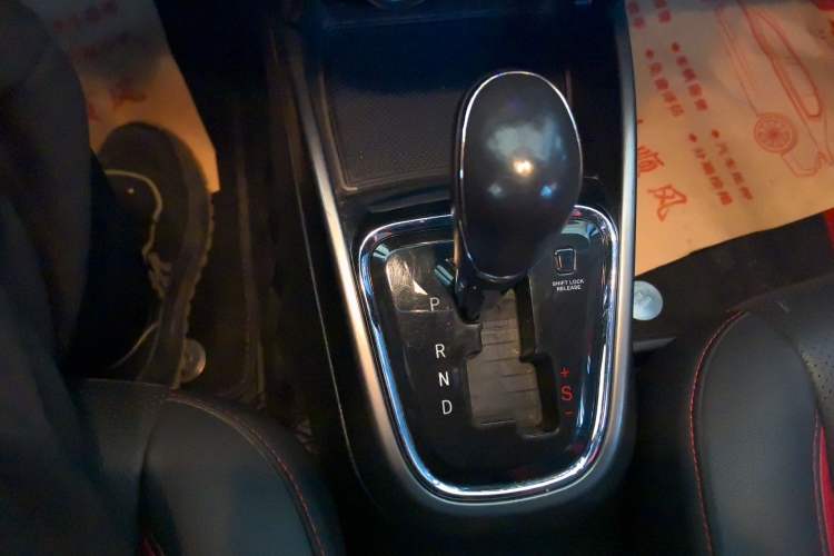 Used Changan CS15 2016 1.5L Automatic Fashion Edition
