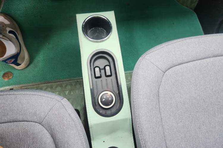 Used Wuling Hongguang MINIEV 2022 Macaron Premium Model – Lithium Iron Phosphate
