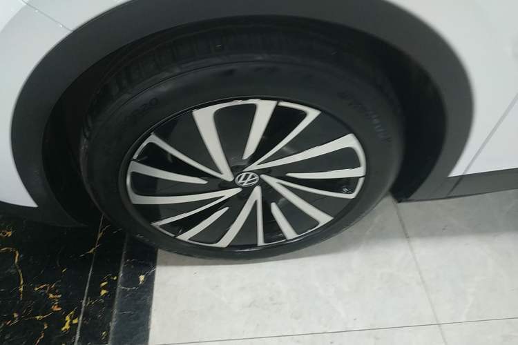 Used Volkswagen ID.4 X 2023 Pure Long-Range Version
