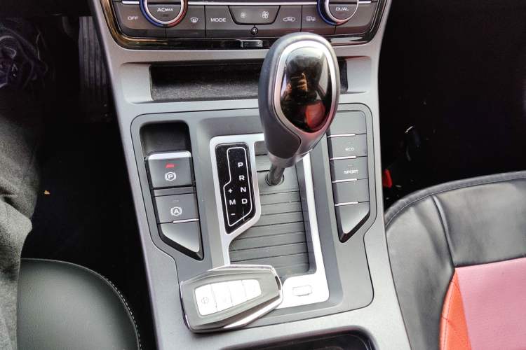 Used Geely Auto Emgrand GL 2021 UP 1.4T CVT Leading Edition
