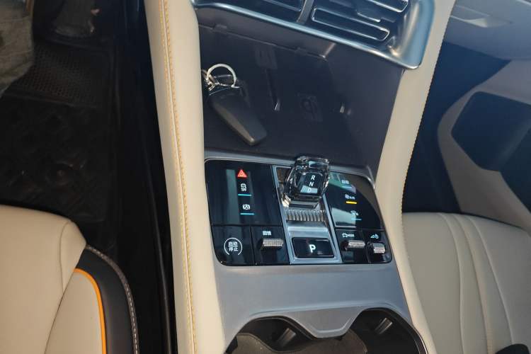 Used BYD Song PLUS New Energy 2023 Champion Edition EV 520KM Prestige Model
