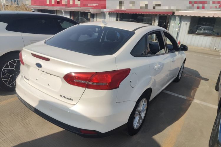 Used Ford Focus 2017 Sedan 1.6L Automatic Fashion Edition Smart Drive Version
