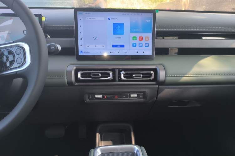 Used Baojun Spark EUV 2025 Flagship Edition 5 Seats